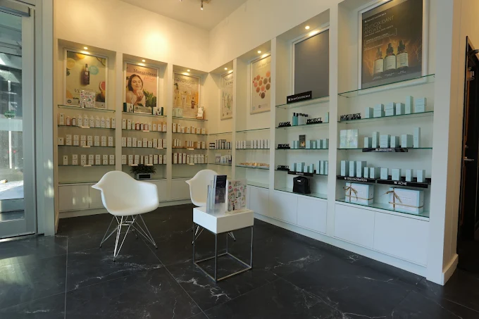 Dermis waiting area with SkinCeuticals product wall